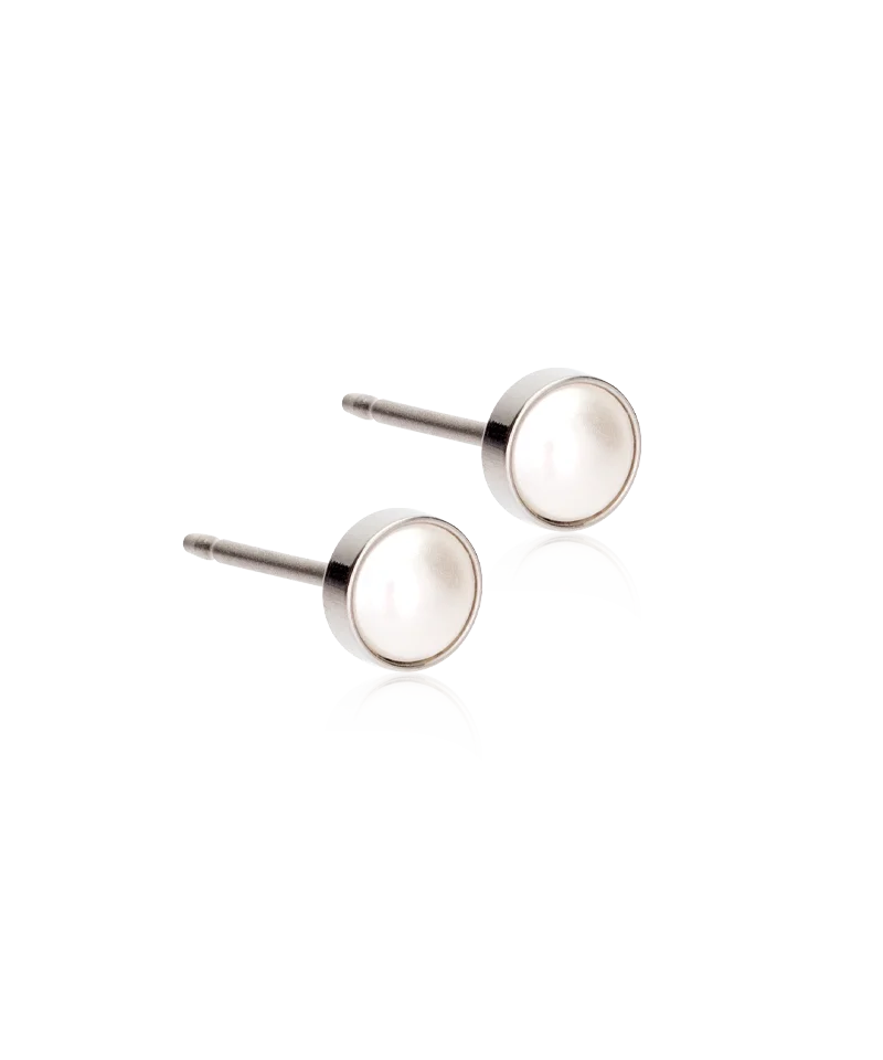 Medizinische Ohrringe Bezel Pearl